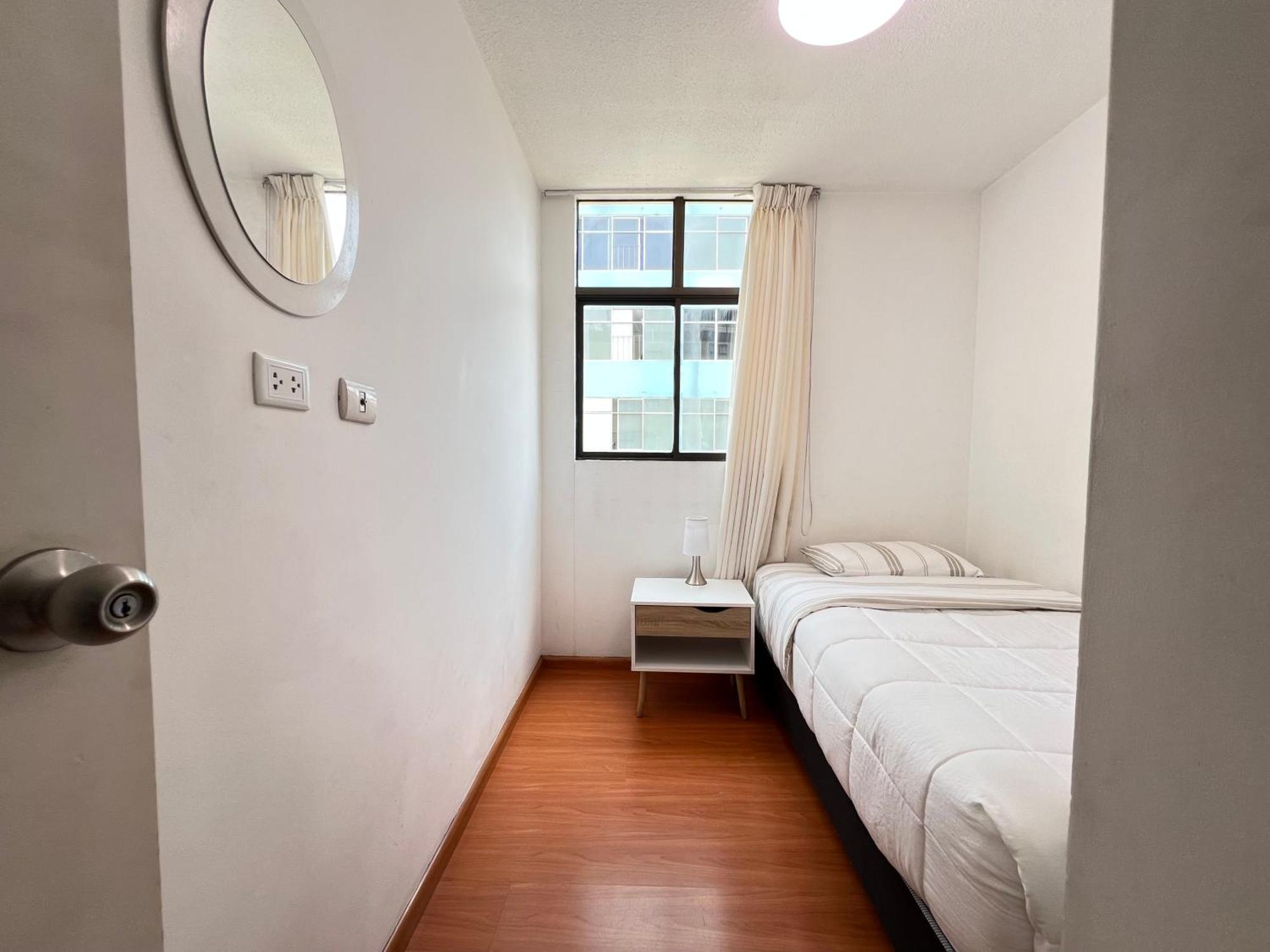 Downtown Lima Apt With May Promo Book & Save Big Exterior foto